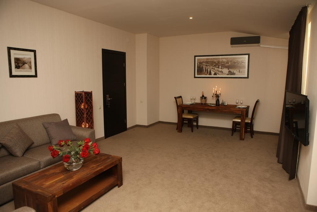 Hotel Orion Old Town Tbilisi Esterno foto