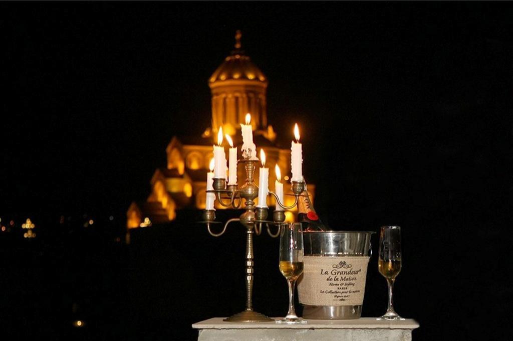 Hotel Orion Old Town Tbilisi Esterno foto