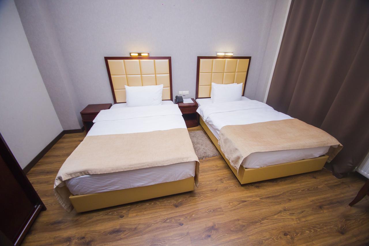 Hotel Orion Old Town Tbilisi Esterno foto