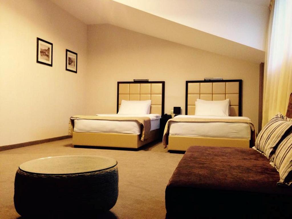Hotel Orion Old Town Tbilisi Esterno foto